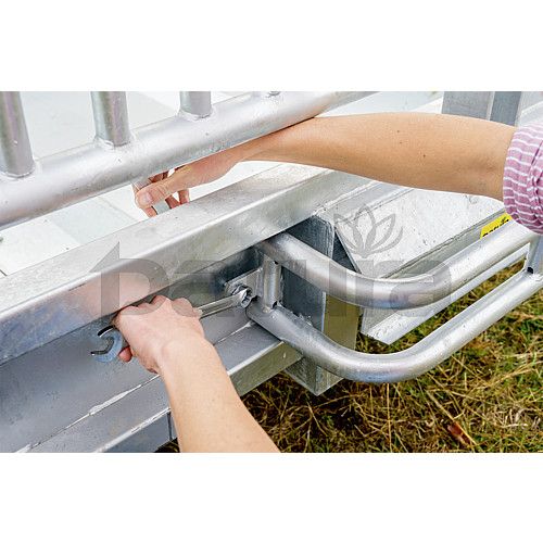 Dreipunkt-Schutzbügel für Viereckraufen Profi, Compact,Robust,Großballenraufen