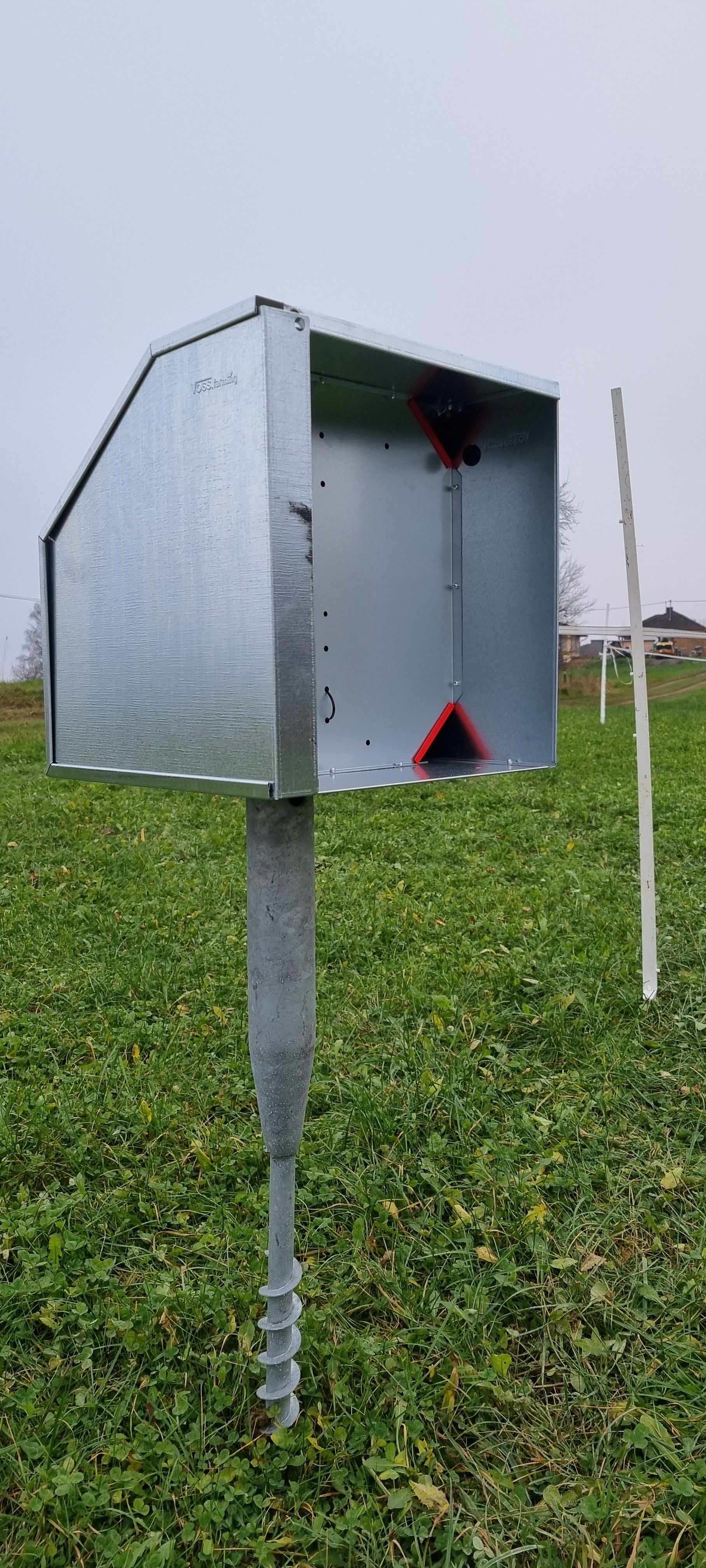 Einschraub-Erdstab Erdpfahl für Box
